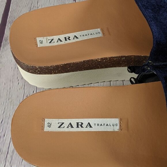 Zara Trafaluc Blue Velvet Platform Slides Sandals - Picture 8 of 9